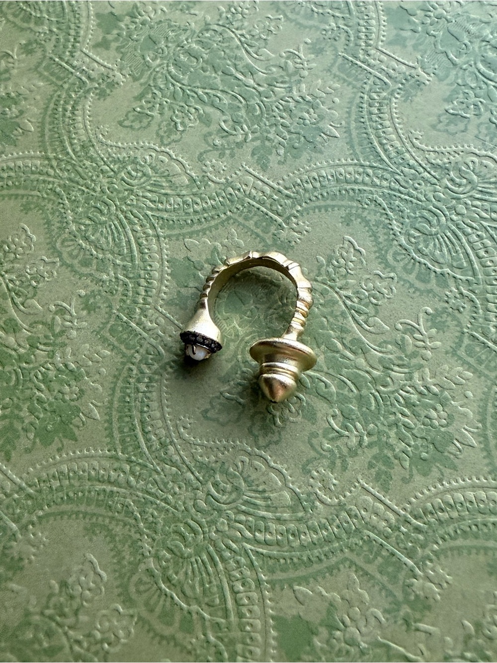 Kendra Scott Branson Open Ring In yellow gold